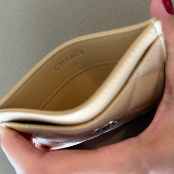 Chanel Beige Caviar Cardholder - Picture 5 of 11